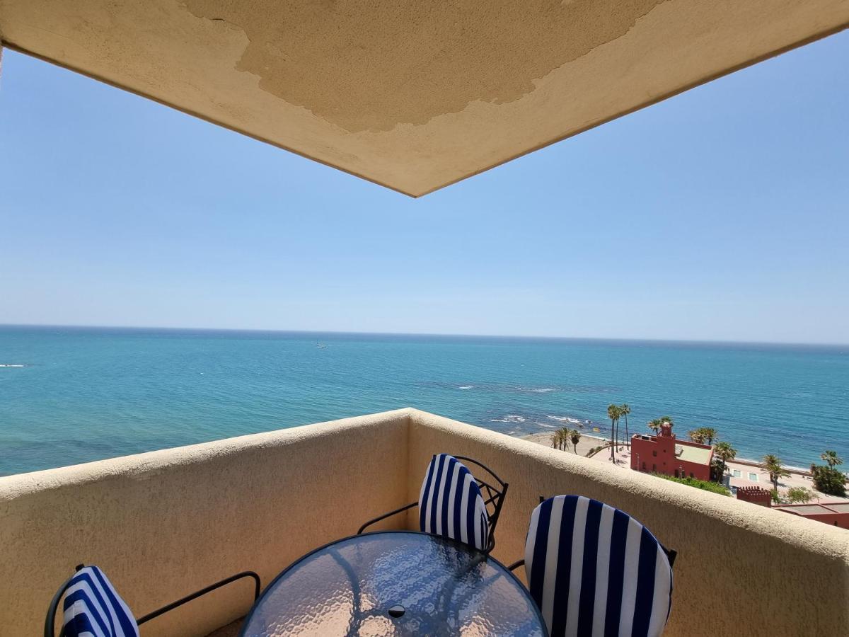 G&G Benalbeach Bil Bil Views Lägenhet Benalmádena Exteriör bild